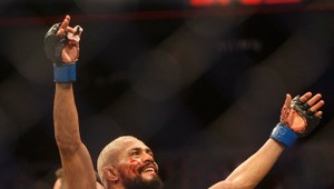 VIDEO: UFC pozná nového šampióna