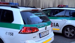 Gynekologickú ambulanciu "navštívili" policajti. Doktorku anonym nahlásil na tiesňovú linku