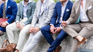 Takto štýlovo sa nosia obleky podľa korunovaných odborníkov módneho priemyslu