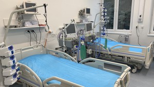 Pomoc pre slovenské nemocnice: Na ich oddlženie pôjdu stovky miliónov eur