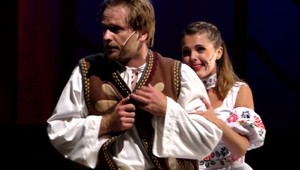 Predstavenie Kubo sa presunulo pod holé nebo. Kulisu tvorili Vysoké Tatry