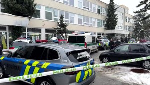 Ďalšia mailová hrozba. Anonym nahlásil, že v škole vybuchne bomba
