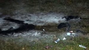 Krik a šľahajúce plamene prebudili obyvateľov sídliska. Muž sa tam polial benzínom a podpálil