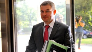 Pellegrini v reklame na súťaž The School Dance, môže prísť o plat