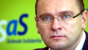 Sulík chce zrušiť štátne sviatky, ideálne päť z nich