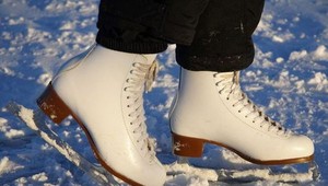 VIDEO: Telocvik na klzisku. Z tejto novinky majú žiaci radosť