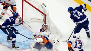 NHL je na 98 percent zaočkovaná, môže sa hrať