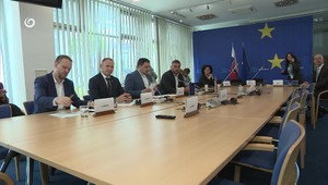 Delegácia europoslancov na Slovensku. Zaujíma ich, kam šli eurofondy