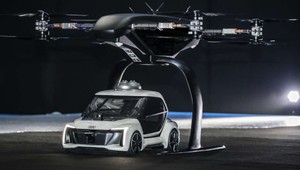Lietajúci taxík Audi a Airbusu je vo vzduchu