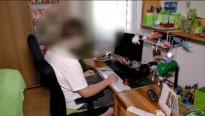 Má ešte len 14 rokov, no už teraz má na krku obrovské dlhy, ktoré nespôsobil