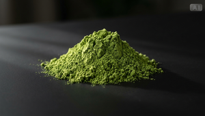 Colníci objavili 34 kilogramov kratomu v aute: Posádka tvrdí, že látku kúpila cez Telegram