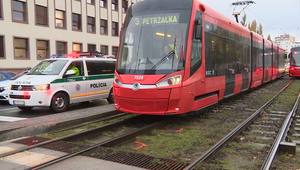 Nešťastie v Bratislave: Dôchodkyňa zomrela po zrážke s električkou