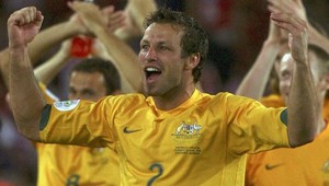 Galatasaray získal z Evertonu austrálskeho kapitána Neilla