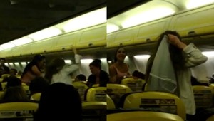 Bitka na palube lietadla! Nevesta zmlátila družičku