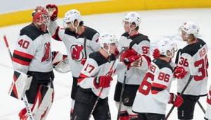 Chce začať rovno v NHL. Nemec v príprave opäť bodoval