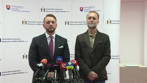 Tlačová beseda ministra vnútra a riaditeľa nemocnice Sv. Michala