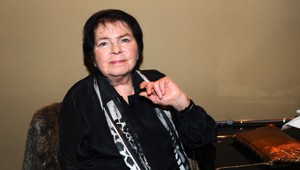 Zomrela herečka Jiřina Švorcová, známa zo seriálu Žena za pultom