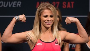 Atraktívna bojovníčka UFC vyzýva neporazeného šampióna