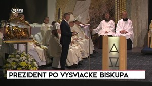 Prezident Peter Pellergini po vysviacke Pavla Šajgalíka