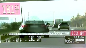 Polícia zastavila ďalšieho Poliaka, ktorý sa po D1 rútil na luxusnom aute