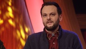 Z jeho zážitkov budete mať husiu kožu: Junior ako dieťa brigádoval v pohrebníctve!