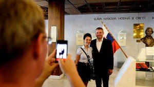 Politici si z Dňa otvorených dverí urobili kampaň