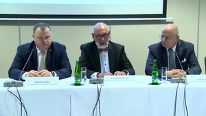 Neriadený chaos: Zamestnávatelia a odborári kritizujú situáciu v parlamente