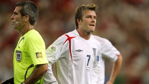 Labilní Angličania? V rozstreloch im neveria ani vlastní fanúšikovia