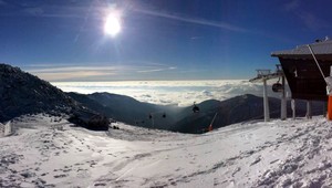 Prezident Andrej Kiska utiekol ochrankárom. Na lyžiach