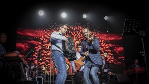 Šaľene turne pokračuje, Kandráčovci roztancujú Hlohovec