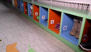 Lucka (2), ktorú v škôlke uhryzol rovesník, skončila na operačnom stole. Rodičom vyplatili smiešne odškodné