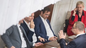 Poslanec Matovič má stále ministerskú ochranku, hoci Ficovi to vyčítal. Dobieha ho minulosť, reagujú poslanci