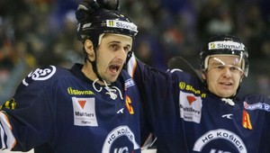 Kledrowetz s Faithom za pohodou ku kamzíkom