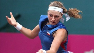 Debutantka Kvitová prvou finalistkou dvojhry