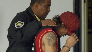 Boxer Valero sa po vražde manželky vo väzení obesil