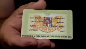 Niektorí Slováci popierajú existenciu štátu. Oficiálne doklady sú vraj iba kartou otroka