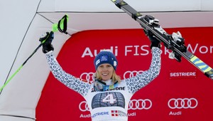 Skvelá Velez-Zuzulová opäť druhá za Shiffrinovou