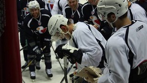 Oslava v Jekaterinburgu. Hudáček dostal narodeninovú tortu do tváre!