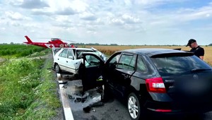 Nehodu zapríčinila srna. 57-ročný vodič umrel a druhý bojuje o život