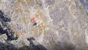 Záchranári museli niekoľkokrát zasahovať v Tatrách. O život išlo viacerým horolezcom