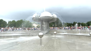 Obľúbená fontána po rokoch znovu ožila. Zmenil sa aj vzhľad celého námestia