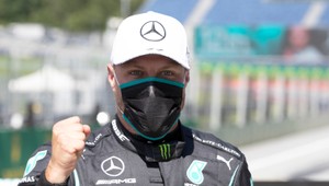 VC Rakúska: Fantastické preteky na úvod! Triumfoval Bottas