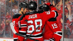 Jágr prekonal hranicu 1700 bodov, Slováci nebodovali