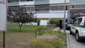 Pacient vypadol z okna nemocnice. Tragédiu vyšetruje polícia