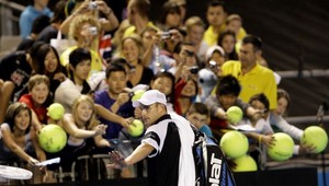 Roddick napodobnil Federera - oženil sa