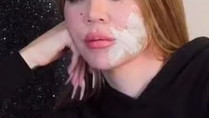 Hviezdna kráska šokovala detailným záberom! Zdeformovaná tvár po rakovine!