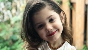 Matka pobúrila verejnosť videami: Dovolili by ste TOTO svojej trojročnej dcére?