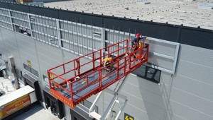 Liter mlieka, 10 rožkov a elektrina do vrecka? Z tohto supermarketu je už aj elektráreň