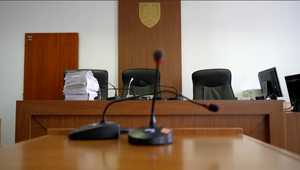 Štát zaplatil žiakom základnej školy odškodné za traumu spôsobenú zvrhlým učiteľom