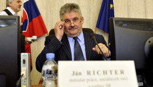 Richter môže pripraviť o prácu dvadsať tisíc ľudí